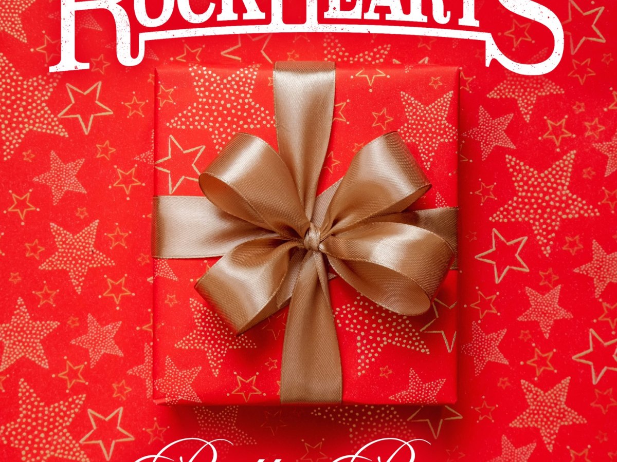 Appalachian Christmas, New Rock Hearts Christmas Song, How to Promote your Bluegrass Show, and more!